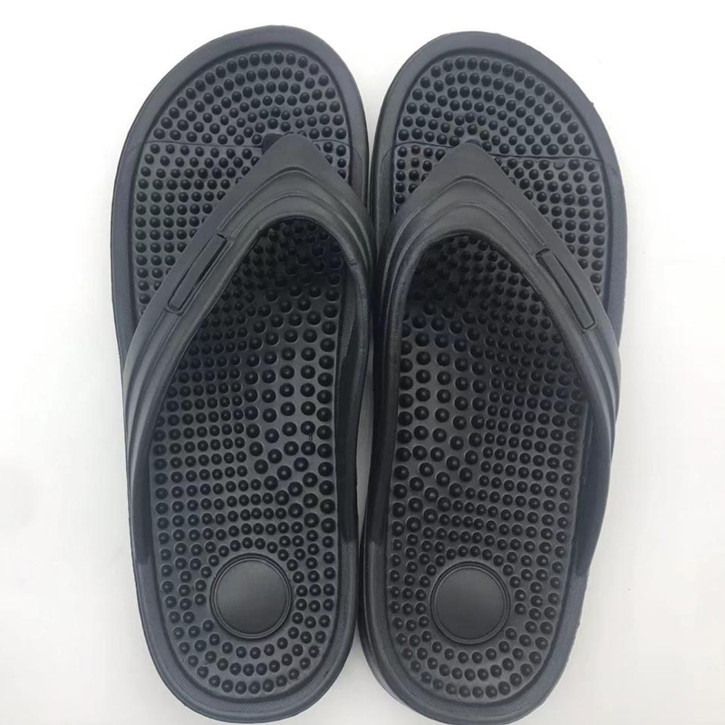 Mans-en-vroue-slippers-toevallige tekkies-vir-mans-en-vroue3